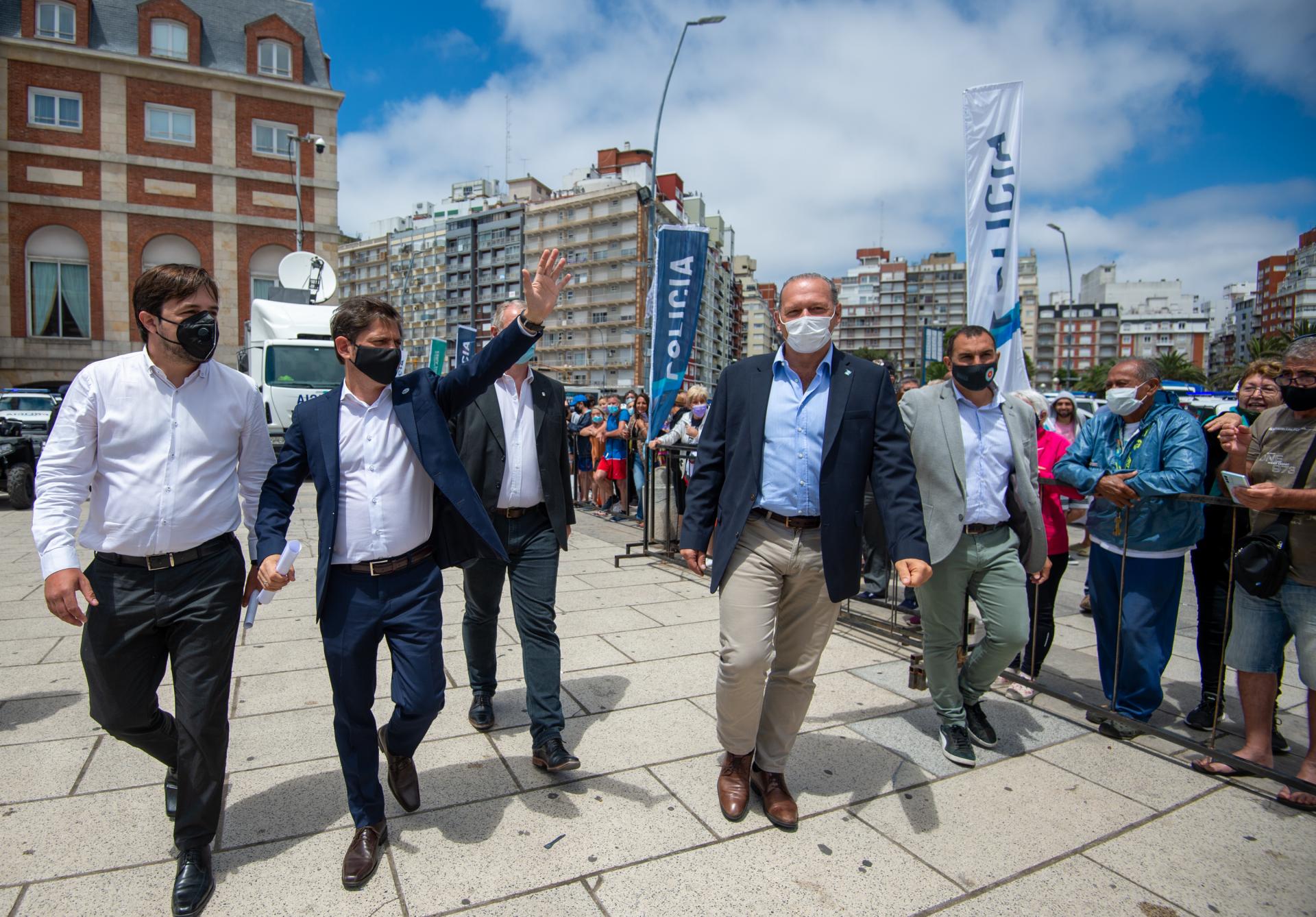AXEL KICILLOF: “DESDE MAÑANA HAY VACUNA LIBRE, GRATUITA Y FEDERAL”