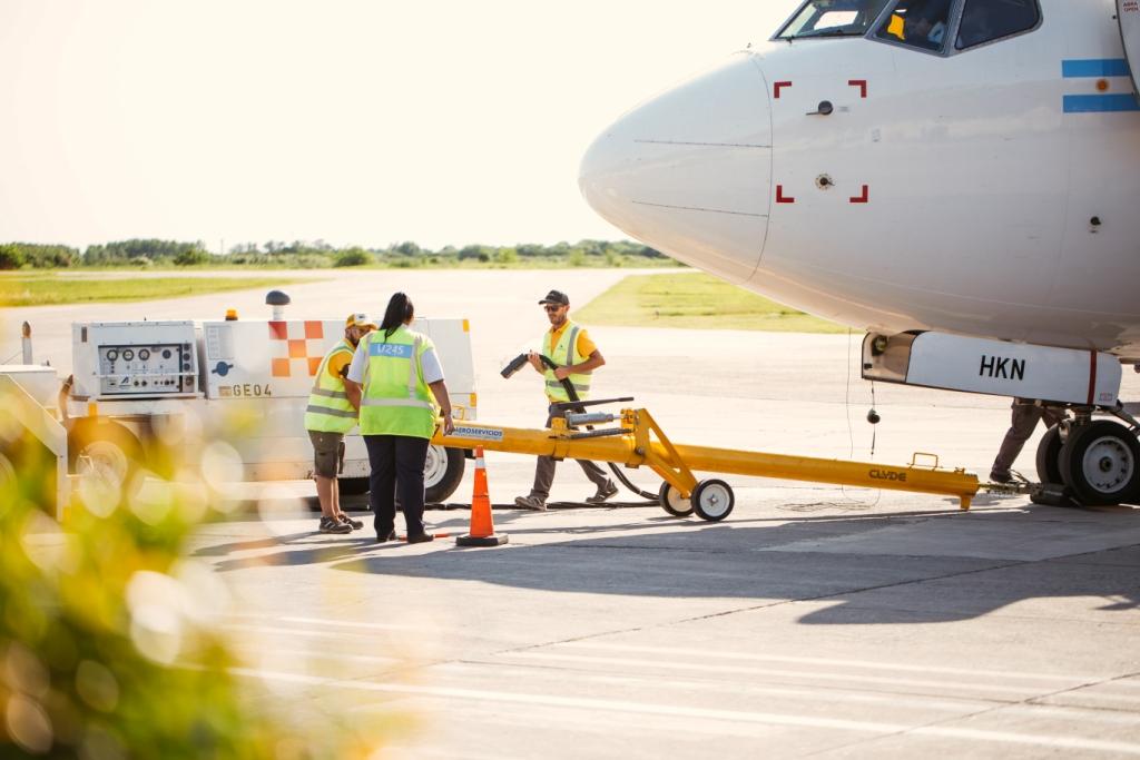EL PALOMAR SIGUE OPERANDO PERO NO PARA VUELOS COMERCIALES