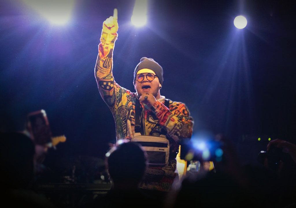 GALIMUSICA PRESENTÓ SU SENCILLO “CORAZÓN DE PAPEL”