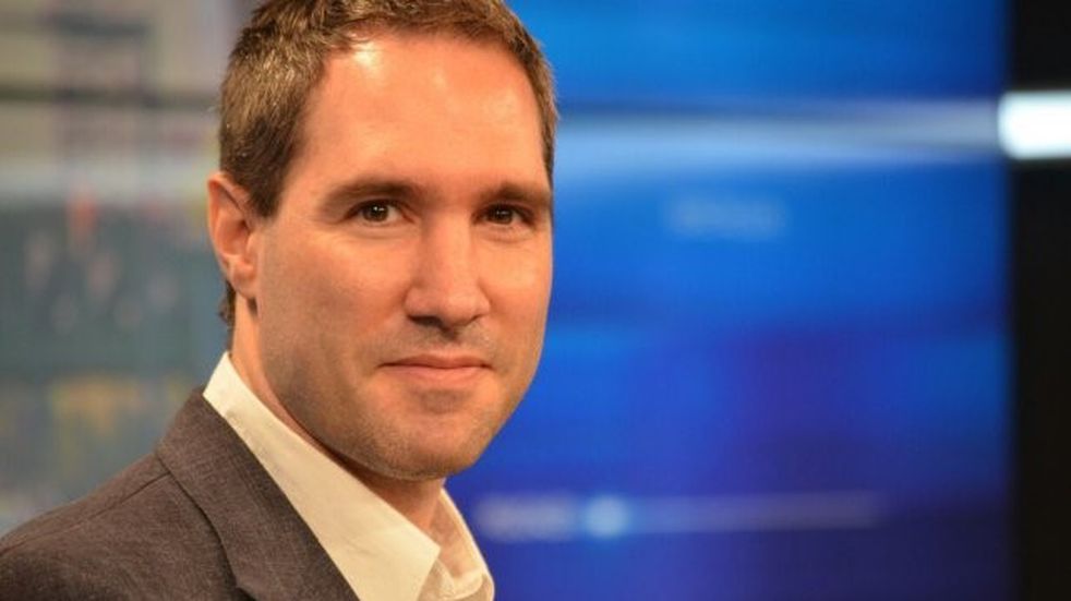 ECONOMISTA ADVIERTE QUE LAS RESTRICCIONES AFECTARÁN  A 9 MILLONES DE PERSONAS