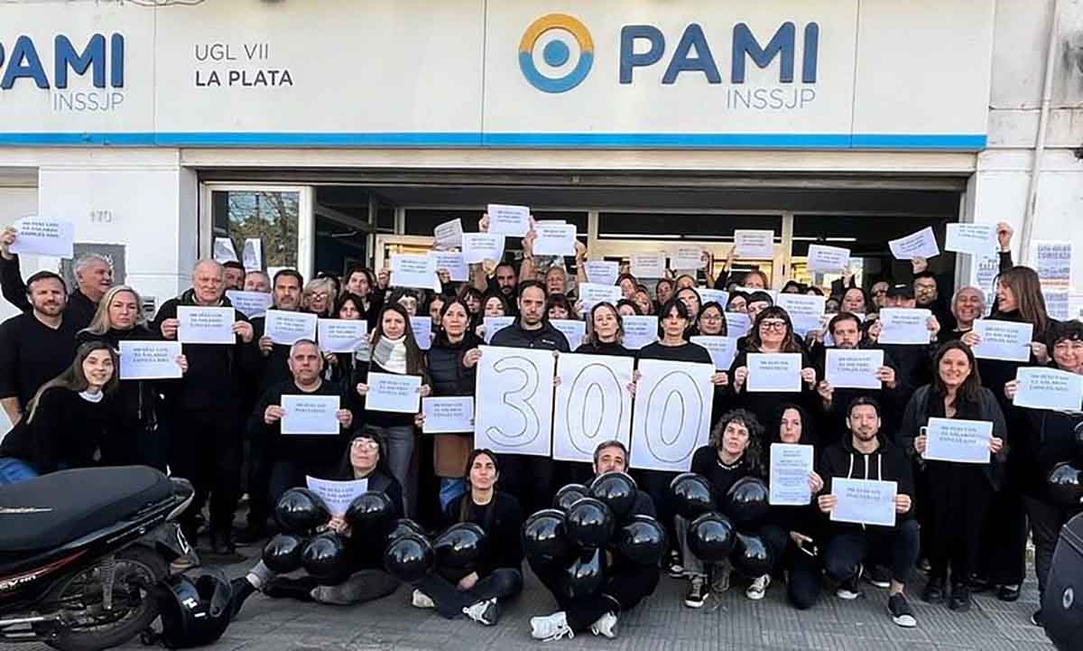 PARO Y MOVILIZACIÓN DE TRABAJADORES DE PAMI EN TODO EL PAÍS
