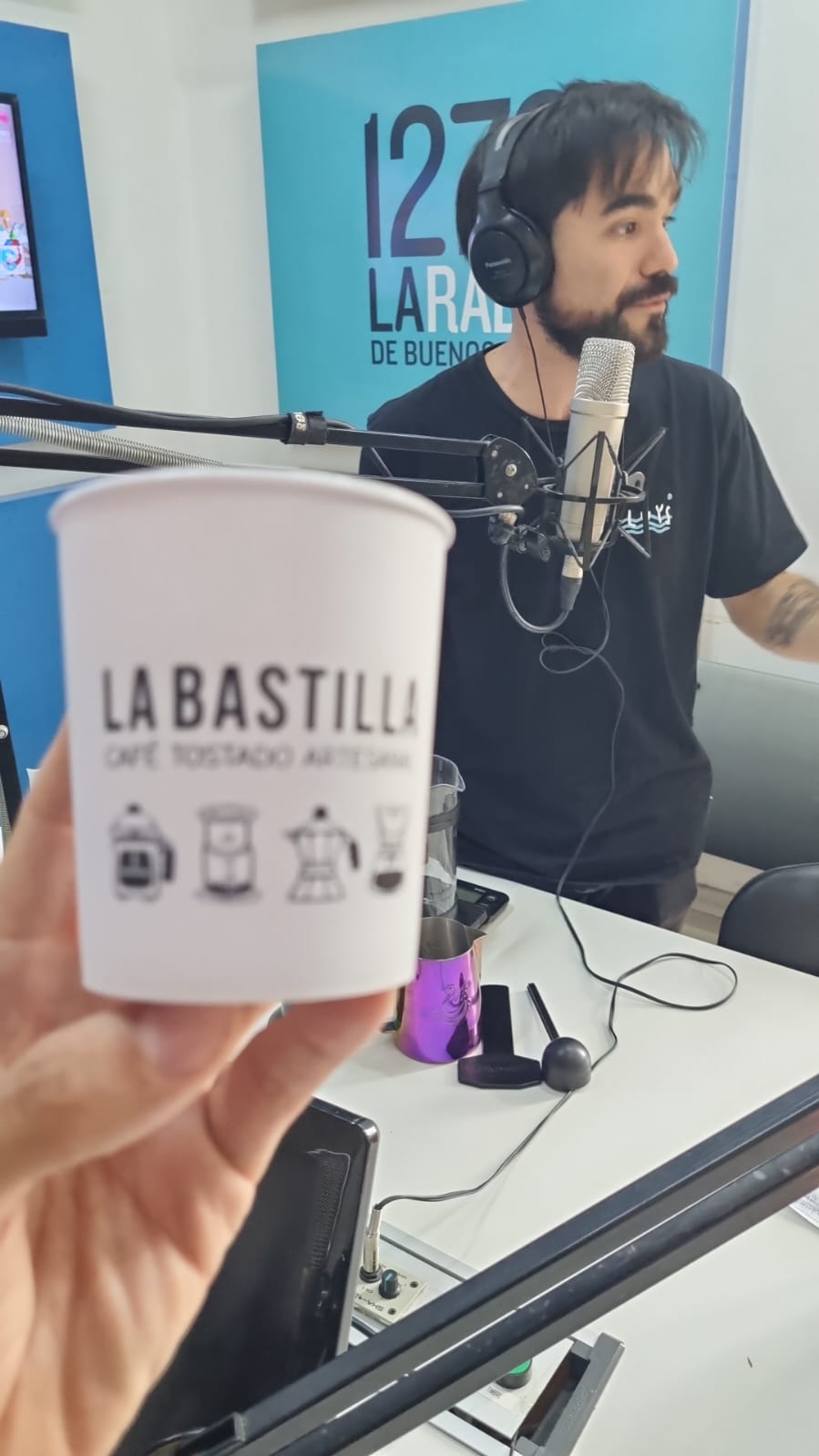 EN LOS ESTUDIOS DE RADIO PROVINCIA, NOS VISITÓ ESTEBAN RUIZ