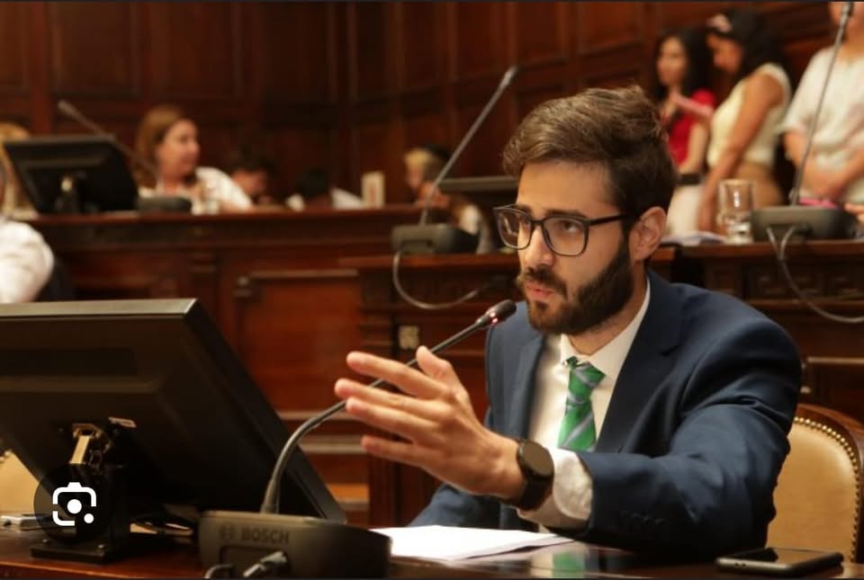 EMANUEL FUGAZZOTTO: “EXISTE RIESGO INMINENTE DE CONTAMINACIÓN DE LA PRINCIPAL CUENCA”