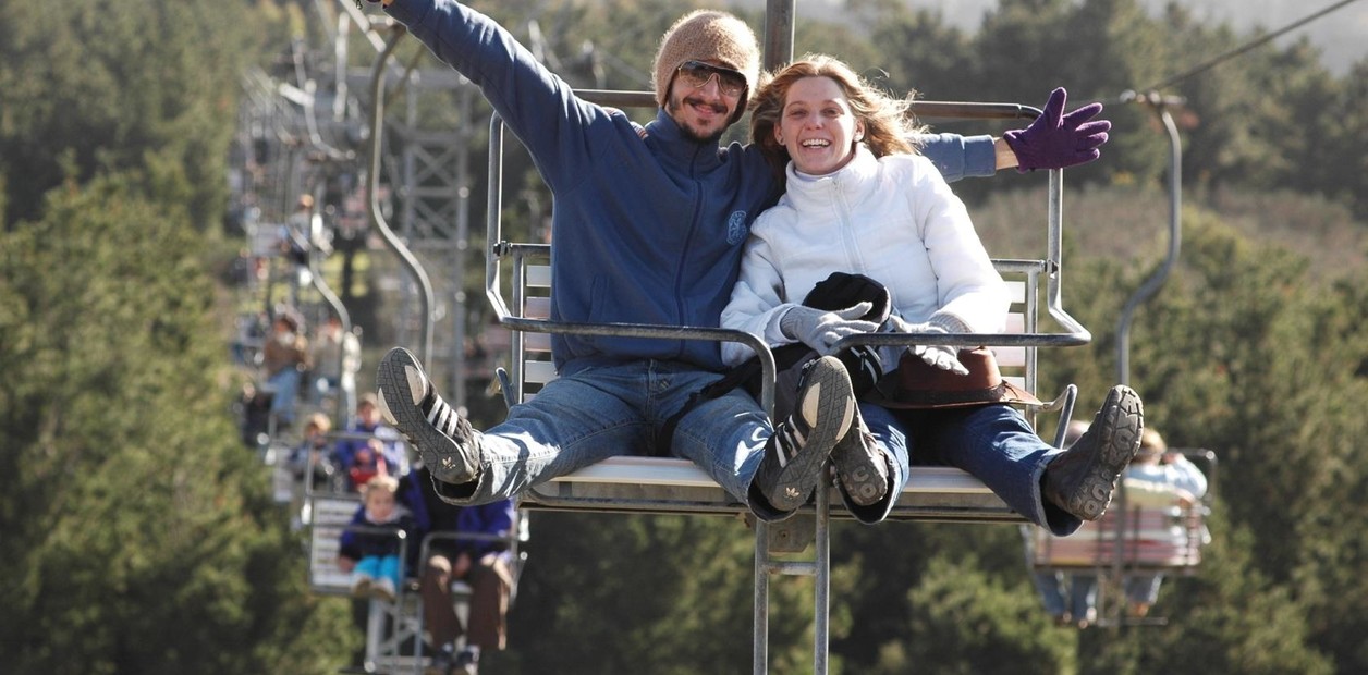 DIEGO MARTÍN: "TENEMOS MUCHA ACTIVIDAD CULTURAL, DE RECREACIÓN Y AVENTURA"