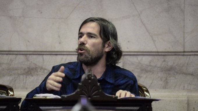 NICOLAS DEL CAÑO: “MARTIN MENEN LEVANTÓ LA SESIÓN HABIENDO QUÓRUM”