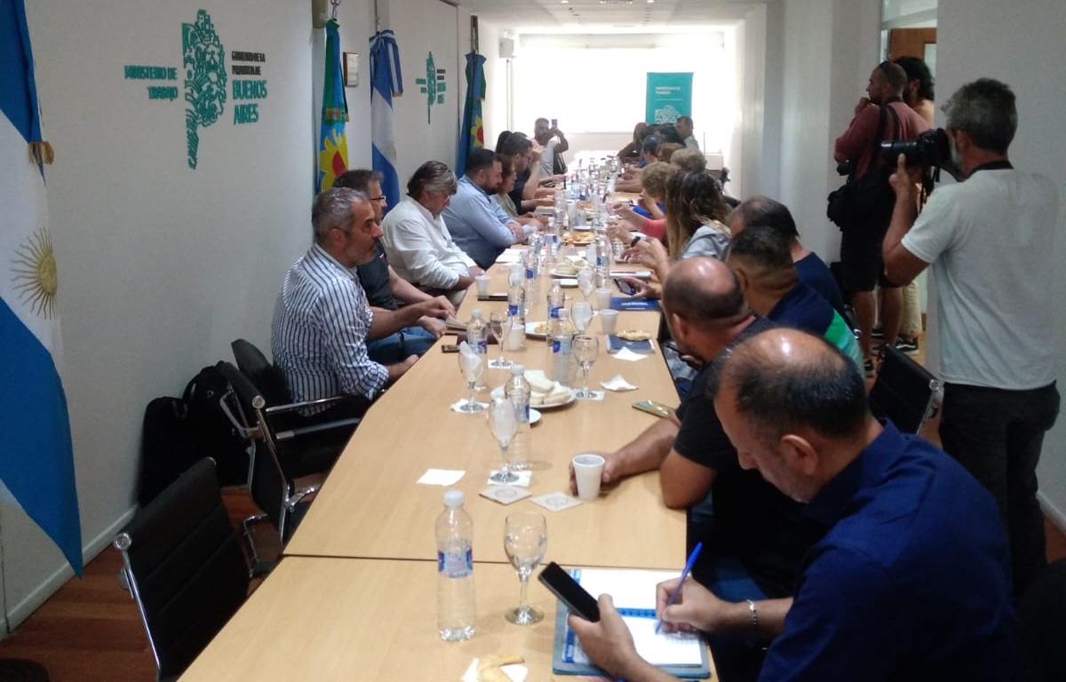 DESDE UDOCBA ASPIRAN QUE EL SALARIO LE GANE A LA INFLACIÓN