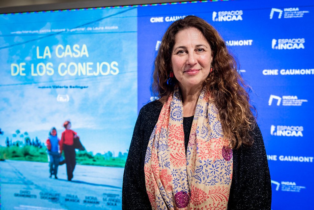 VALERIA SELINGER: "EN FRANCIA LA PRENSA HABLA DE LA MONSTRUOSIDAD" DE MILEI