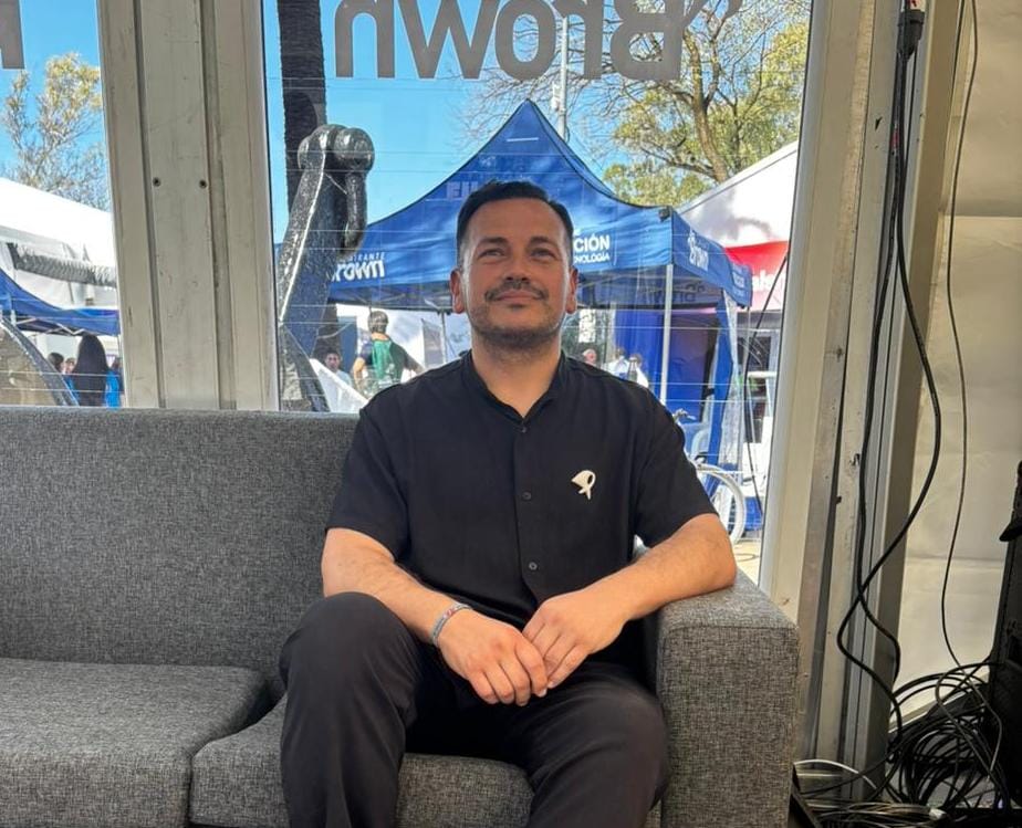 DANIEL SANTUCHO NAVAJAS: “ HACE DOS AÑOS QUE VIVO CON MI VERDADERA IDENTIDAD”