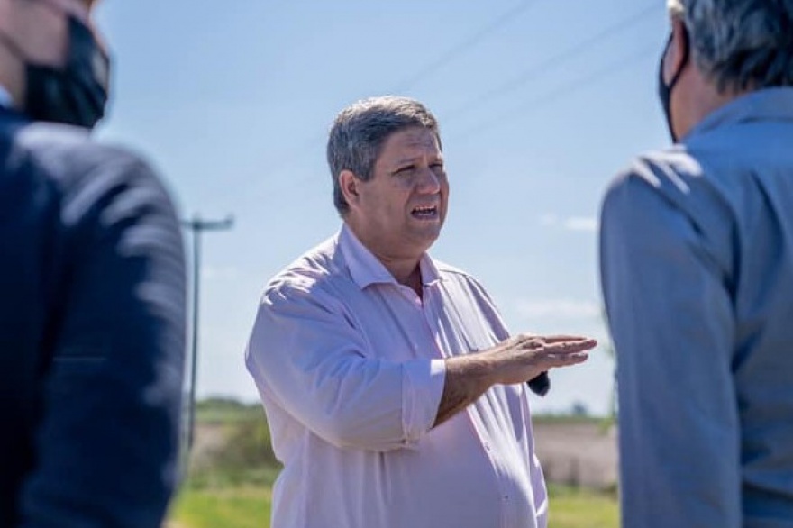 "HAY MUCHOS RECIÉN ARRIBADOS QUE PIENSAN QUE LA POLÍTICA ES ATENDER SUS NEGOCIOS PRIVADOS"