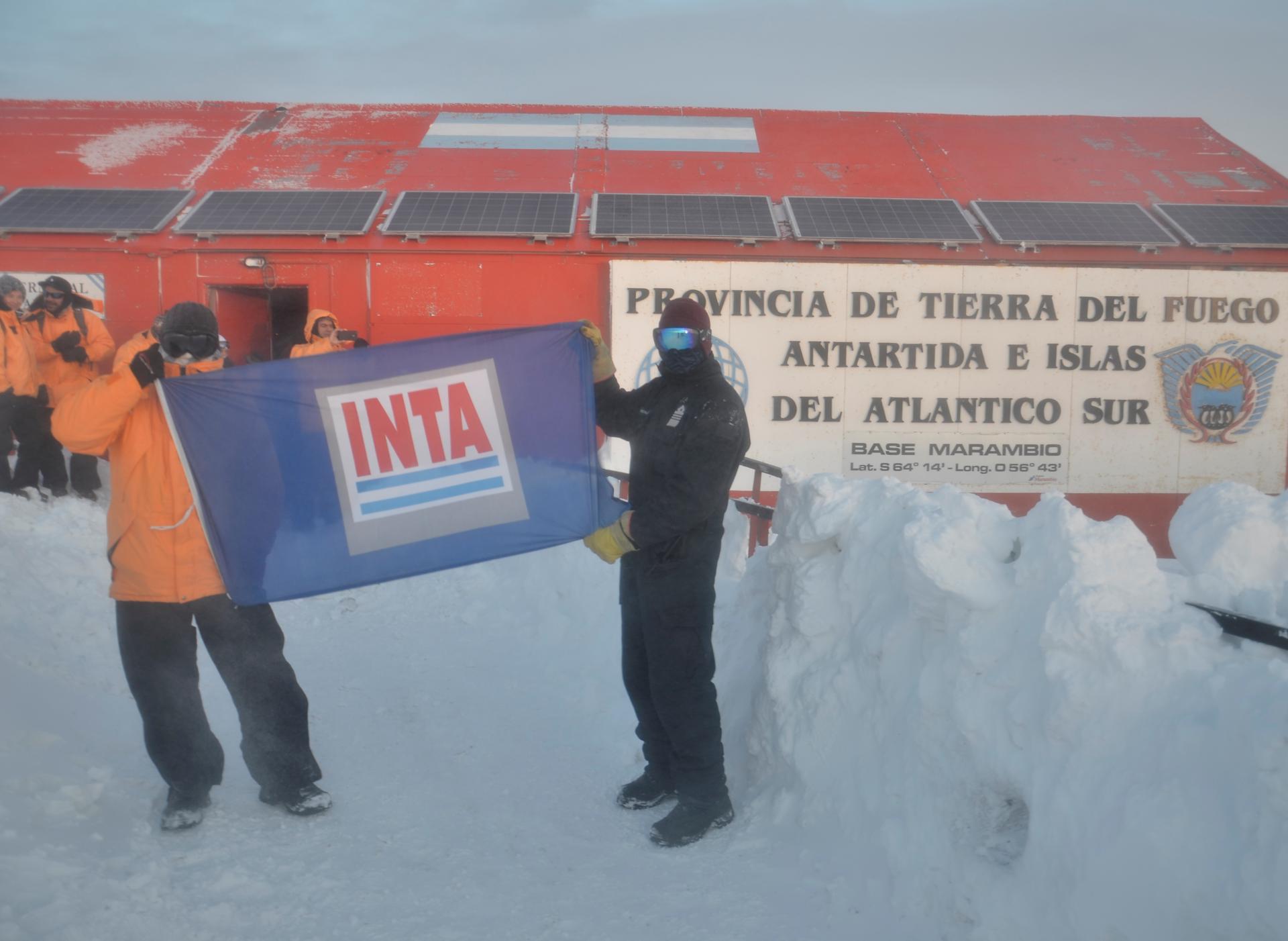 DISEÑAN PROYECTO PARA PRODUCIR ALIMENTOS EN LA BASE CONTINENTAL