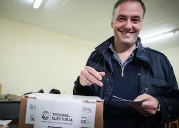 MANUEL ADORNI: “NO ES UN PLEBISCITO, SINO UNA ELECCIÓN DE LEGISLADORES”