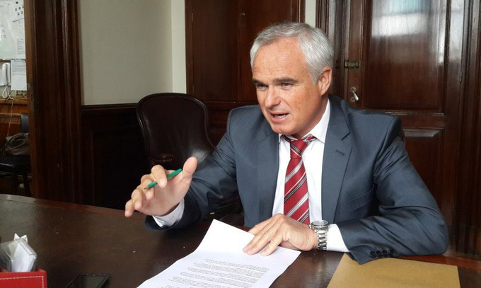 “CUANDO HAY UN FONDO BUITRE TRABAJANDO SOBRE EL PAÍS PELIGRA LA SOBERANÍA”