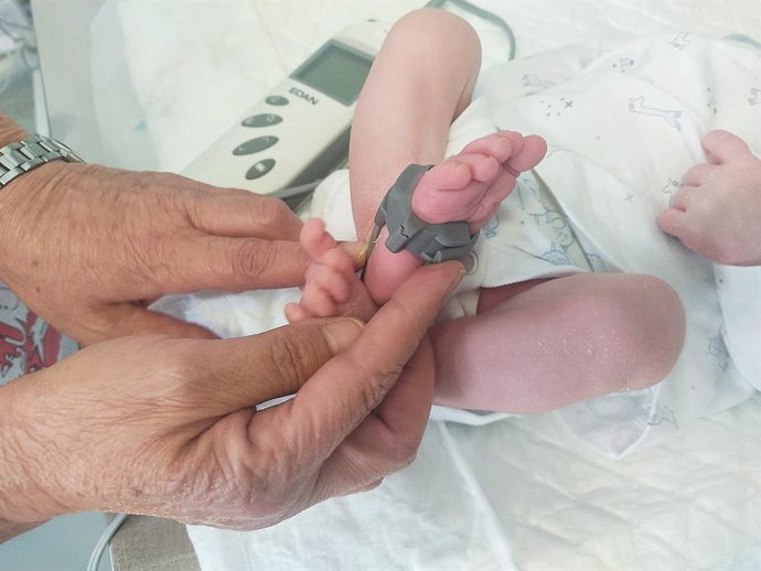 MADRES DE PACIENTES ORGANIZAN UN BANDERAZO NACIONAL EN DEFENSA DEL PROGRAMA
