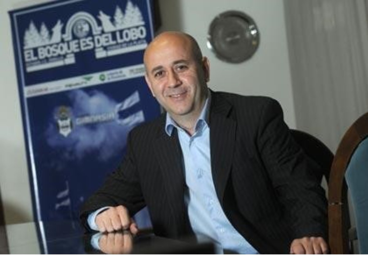 DANIEL ONOFRI: “EL DESAFÍO ES DISMINUIR EL DÉFICIT OPERATIVO Y ASÍ CONSOLIDAR EL PLANTEL DE FÚTBOL PROFESIONAL”