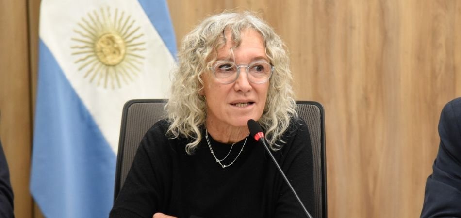 “PROBABLEMENTE ESE DINERO ES DE PEQUEÑOS AHORRISTAS QUE NO PUEDEN ACCEDER AL CRÉDITO”