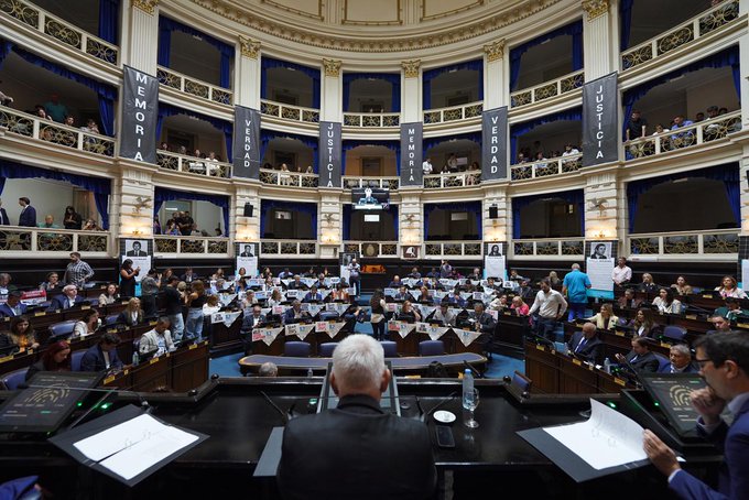 LA LEGISLATURA BONAERENSE CONMEMORÓ EL DÍA DE LA MEMORIA