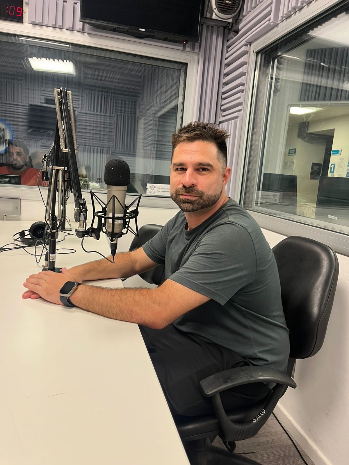 GUIDO AGOSTINELLI: "HAY LIBERTARIOS CON LOS QUE SE PUEDE HABLAR"