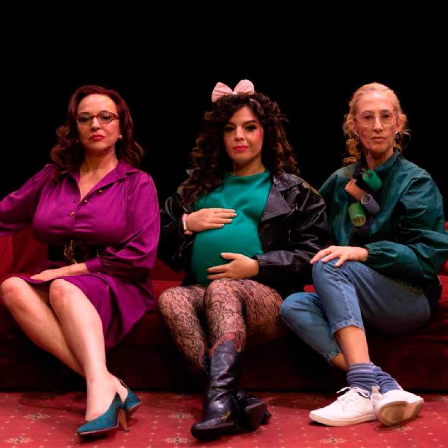 JULIETA CAYETINA ESTRENÓ “AL FINAL LAS TRAGEDIAS NO MEJORAN A NADIE”