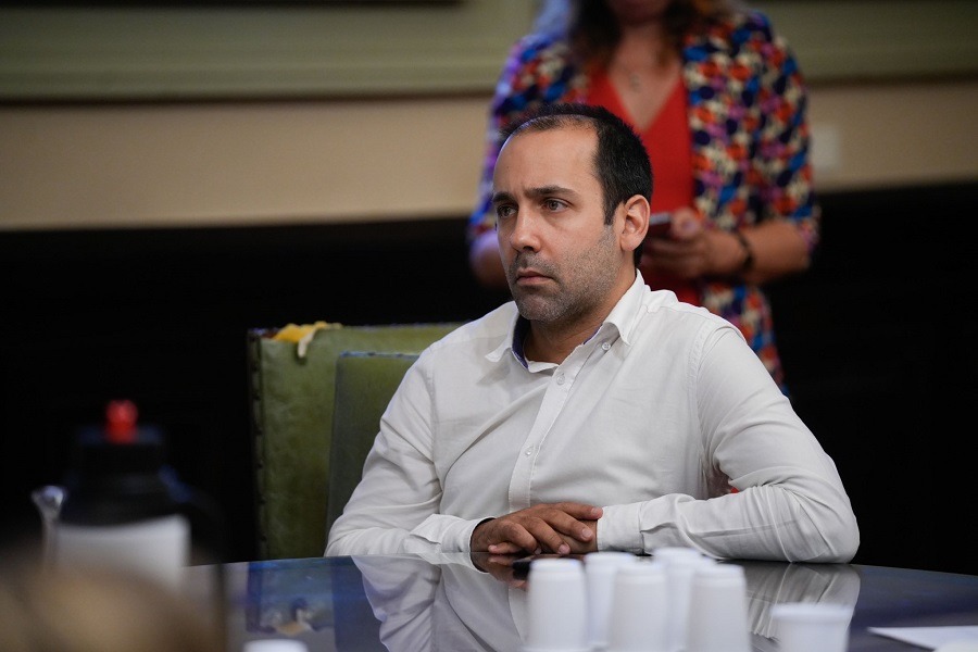 ITAÍ HAGMAN: “SI ESA ES LA PIEDRA ANGULAR DE LA DEFENSA MILEI ESTÁ EN PROBLEMAS”