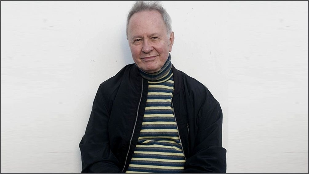 HUGO PAREDERO: “EL LIBRO ENCONTRÓ EDITOR ENTRE SUS PROPIOS CHICOS ENTREVISTADOS”