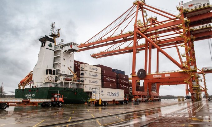 EL PUERTO DE LA PLATA ABRIÓ CON ÉXITO UNA CONEXIÓN DIRECTA INTERNACIONAL