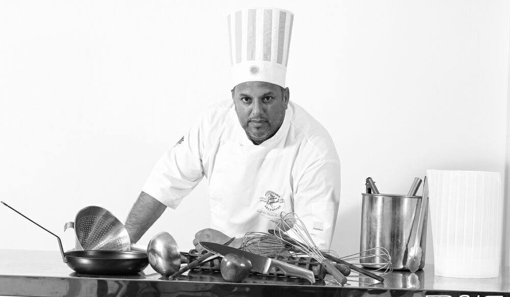 CRISTIAN PONCE DE LEÓN: “LOS COCINEROS ALIMENTAMOS ALMAS Y ESTÓMAGOS”