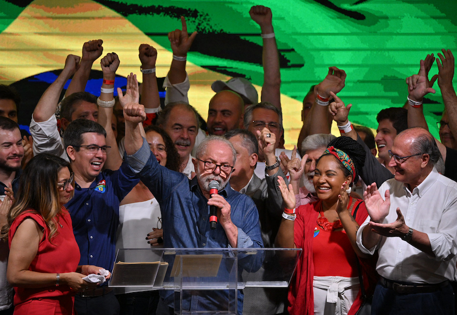 EMIR SADER: "EL DISCURSO DE LULA DE AYER FUE DE COMIENZO DE NUEVO GOBIERNO"