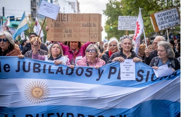 "EN LA CANCHA Y EN LA CALLE, HOY SOMOS TODOS BARRABRAVAS HASTA QUE DEMOSTREMOS LO CONTRARIO”