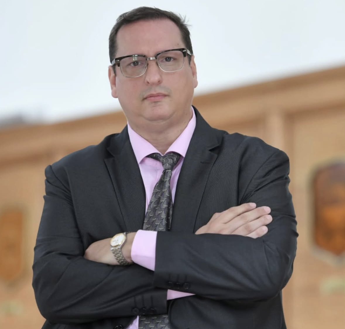 HERNÁN BRIENZA PRESENTÓ EL LIBRO 'EN CONTRA DEL BIEN. ADIÓS A LA TEORÍA DE LOS DOS DEMONIOS'