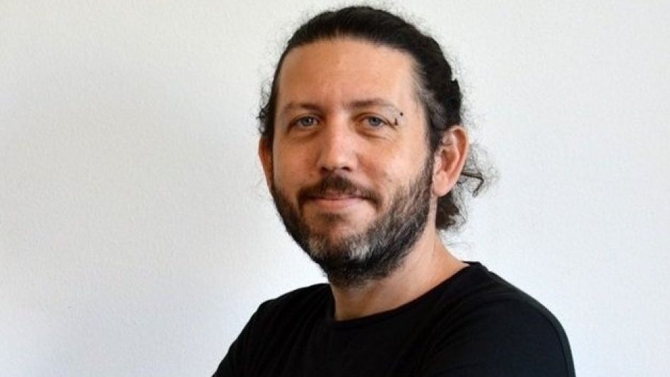 "LA DOLARIZACIÓN IMPLICARÍA UNA CAÍDA BRUTAL DE LOS SALARIOS"