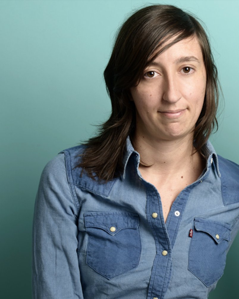 AGUSTINA LARREA: “EL NEWSLETTER NO ES UN DIARIO ÍNTIMO ABIERTO A SUSCRIPTORES”