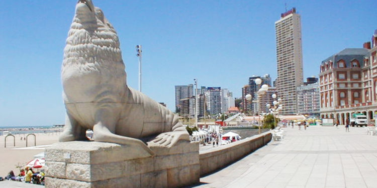 JOSÉ LUIS ROCHA: “ESTE MODELO ECONÓMICO TERMINA COMO EL 2001”