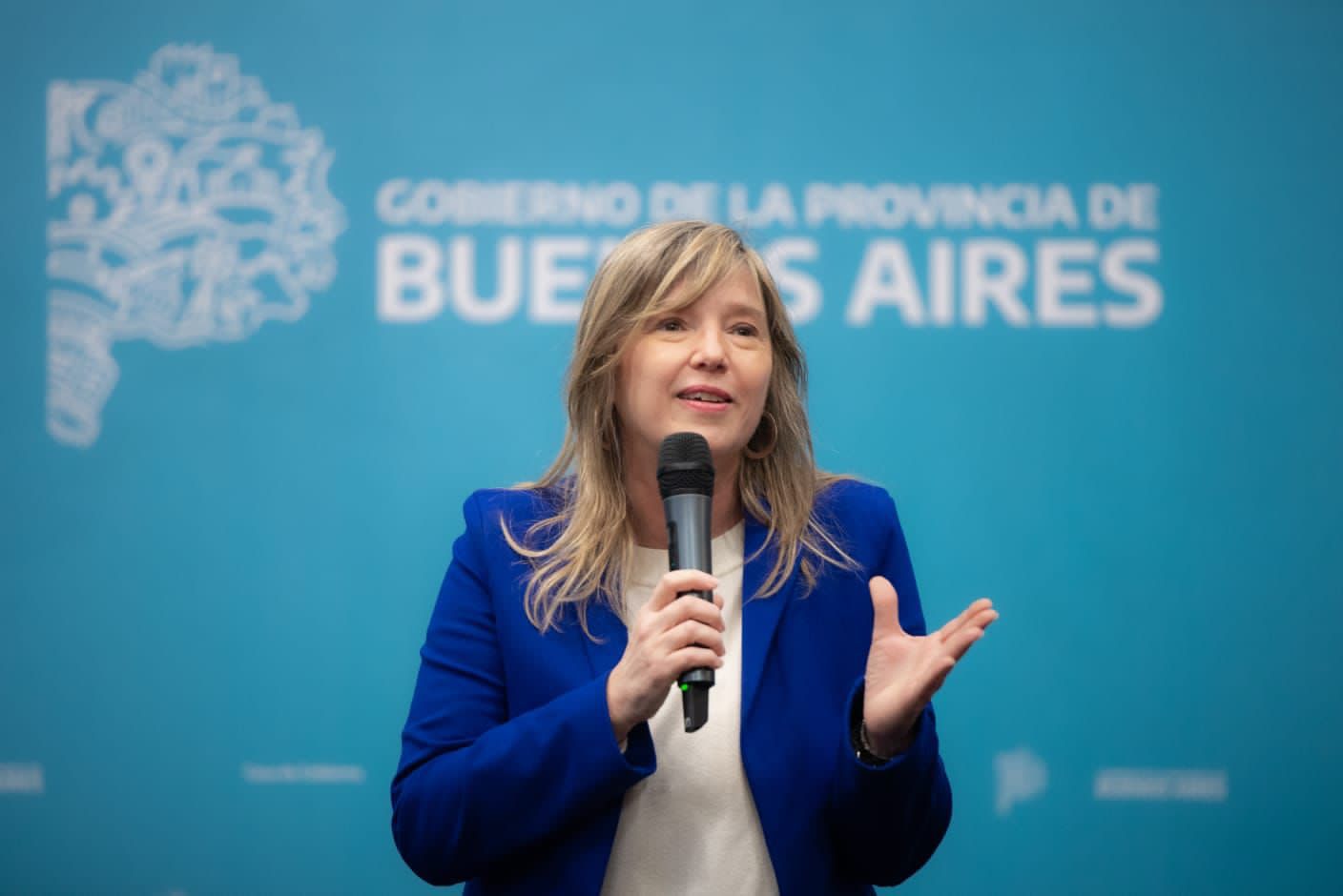 CRISTINA ÁLVAREZ RODRÍGUEZ: "FUE UNA REUNIÓN DE CONSTRUCCIÓN POLÍTICA"