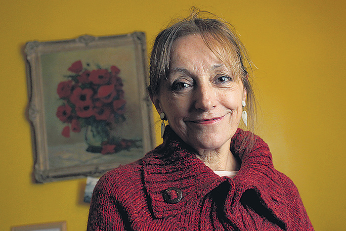 MONICA VILLA:“A LOS 12 AÑOS ME MARCÓ VERLO A ALFREDO ALCÓN EN EL ESCENARIO”