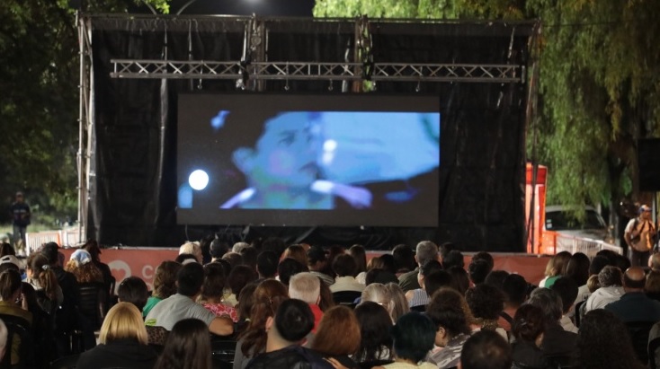 SE VIENE EL FESTIVAL NACIONAL “CINE BAJO LA LUNA” EN BERAZATEGUI