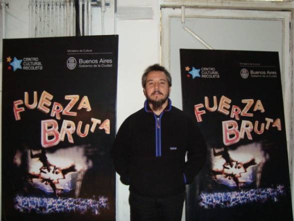 “AVEN, UN LUGAR SIN PISO”: EL NUEVO ESPECTÁCULO DE FUERZA BRUTA