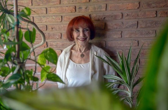 LÍA JELIN: “QUIERO HACER TITO ANDRÓNICO COMO FINAL DE MI CARRERA”