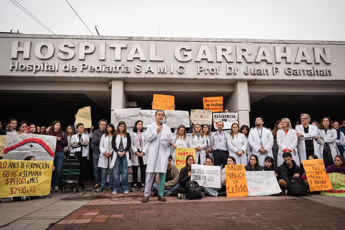 "LA PELEA ES JUSTA, LOS MÉDICOS ESTÁN 24/7 CON LOS CHICOS"