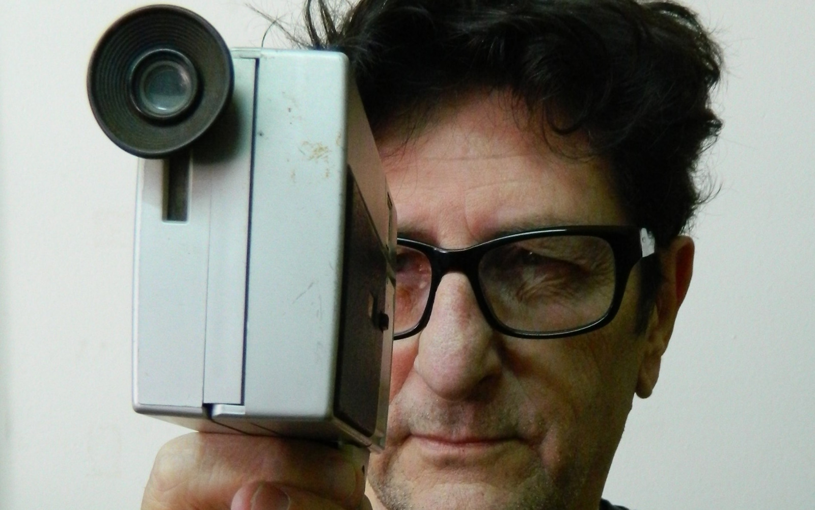 RAÚL PERRONE: “YO QUERÍA HACER PELÍCULAS NO ME IMPORTA EL FORMATO”