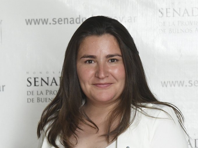 “MILEI VIENE SISTEMÁTICAMENTE DÁNDOLE LA ESPADA A BAHÍA BLANCA”