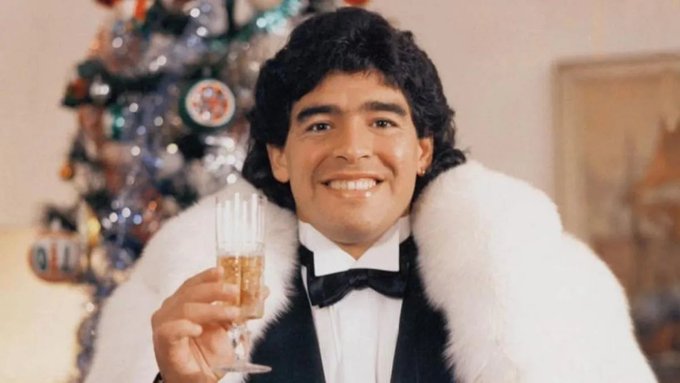 EL MUSEO DEL MATE CELEBRA MAÑANA LA NAVIDAD MARADONIANA