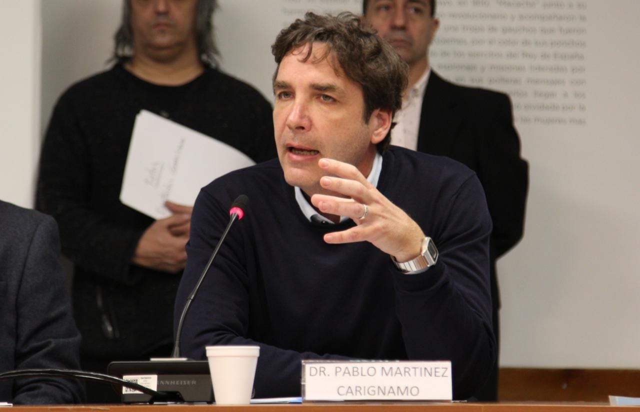 “ESTOY CONVENCIDO QUE ESTO TIENE QUE VER CON UN PLAN DE NEGOCIOS”