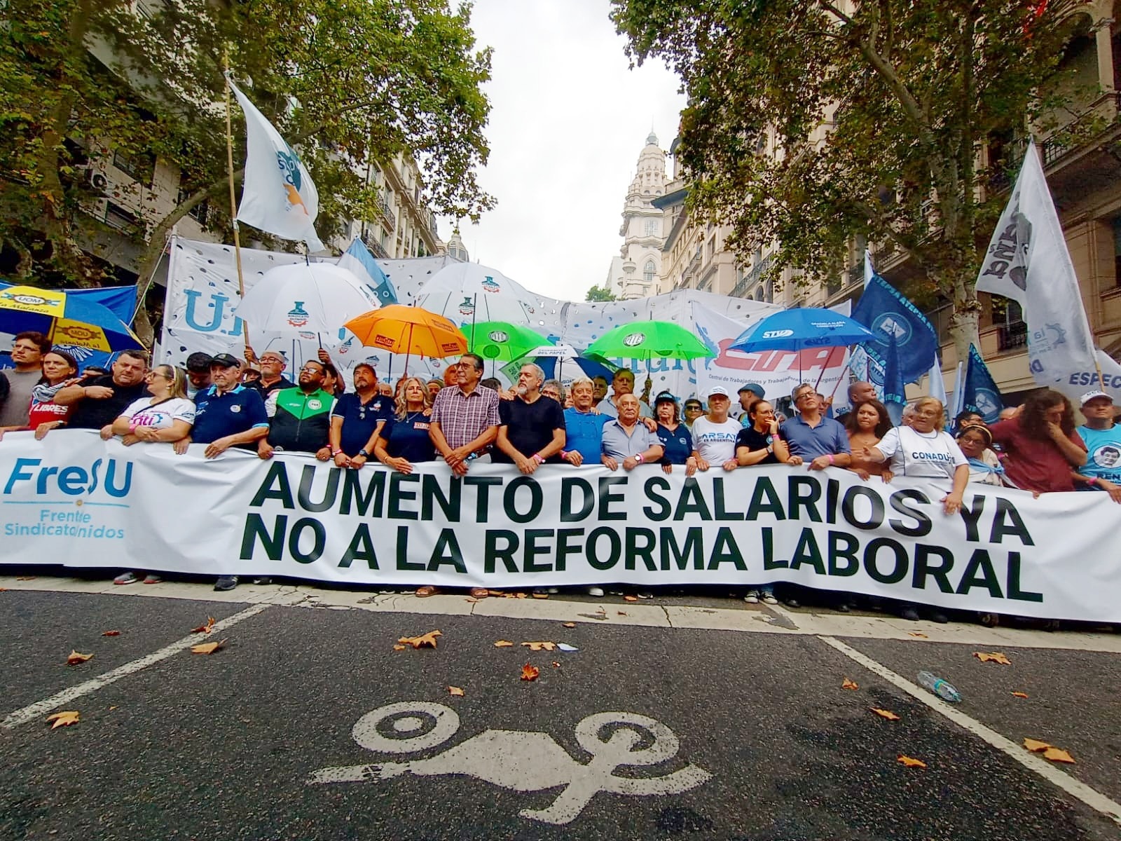 HUGO GODOY: “ES LA LEY MÁS NEFASTA DE LA VIDA DEMOCRÁTICA DEL PAÍS”