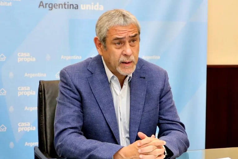 JORGE FERRARESI: "EL DESAFÍO ES CRECER, INVERTIR Y DISTRIBUIR LA RIQUEZA"
