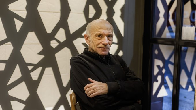 RICARDO RAGENDORFER: “EL CIERRE DE TELAM ES UNA TRAGEDIA PARA LA MEMORIA PERIODÍSTICA DEL PAÍS”