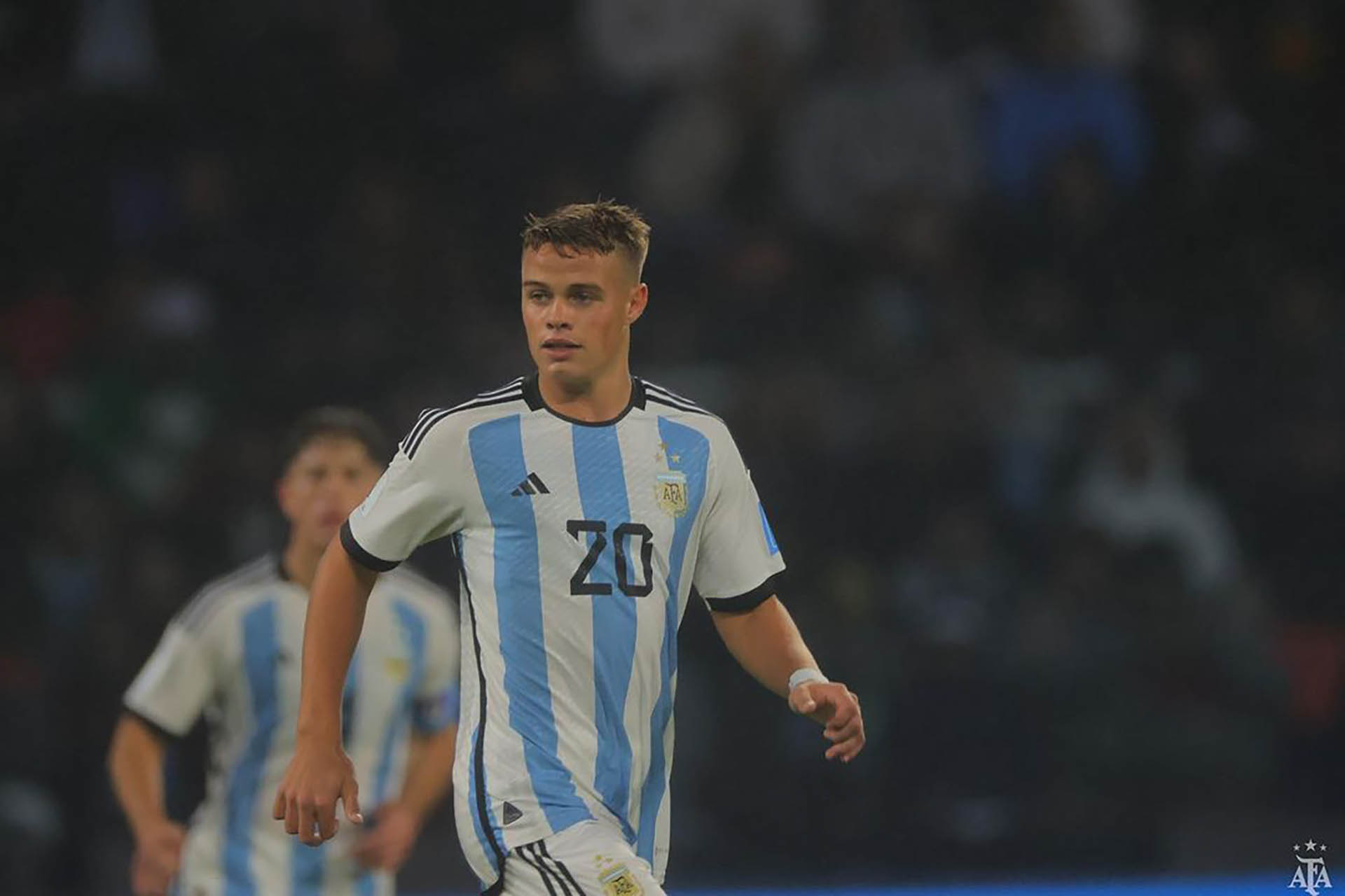 GUILLERMO PANARO: "NACHO MIRAMÓN REPRESENTA LO QUE EL HINCHA QUIERE"