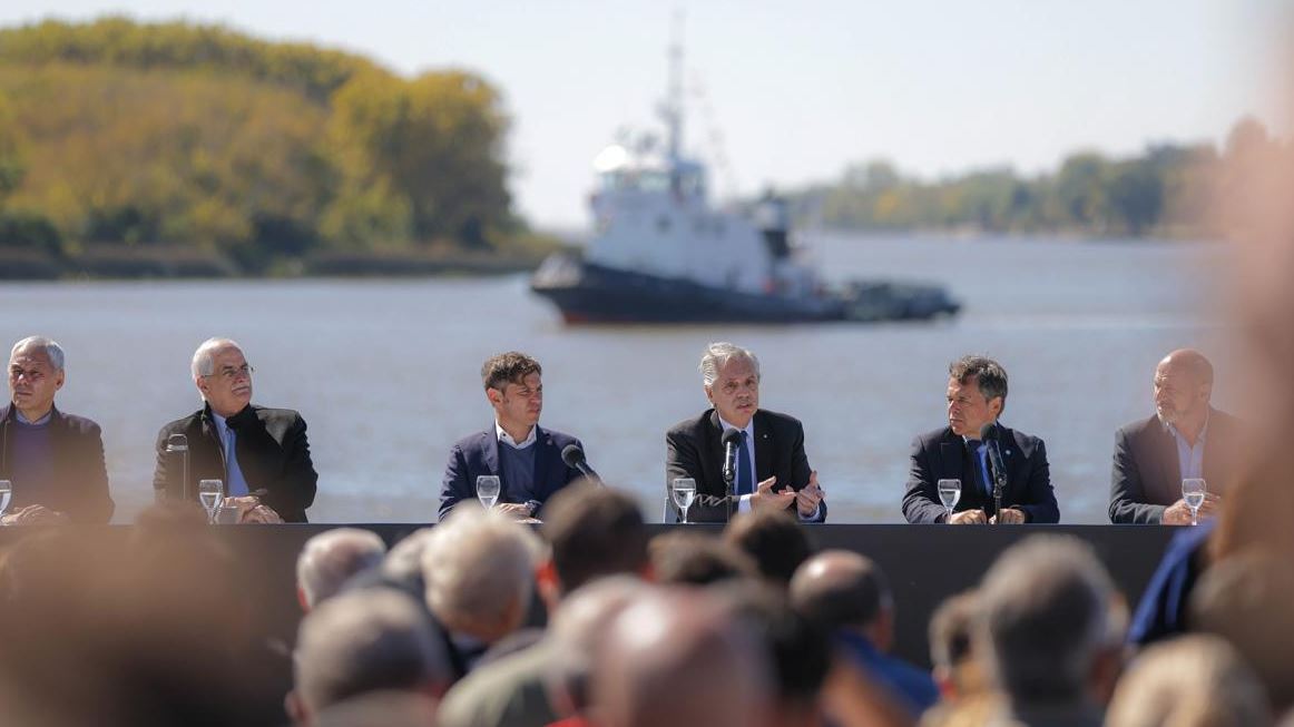 “QUEREMOS QUE PREFECTURA REGULE EL TRÁFICO FLUVIAL ENTRE NUESTROS PUERTOS”