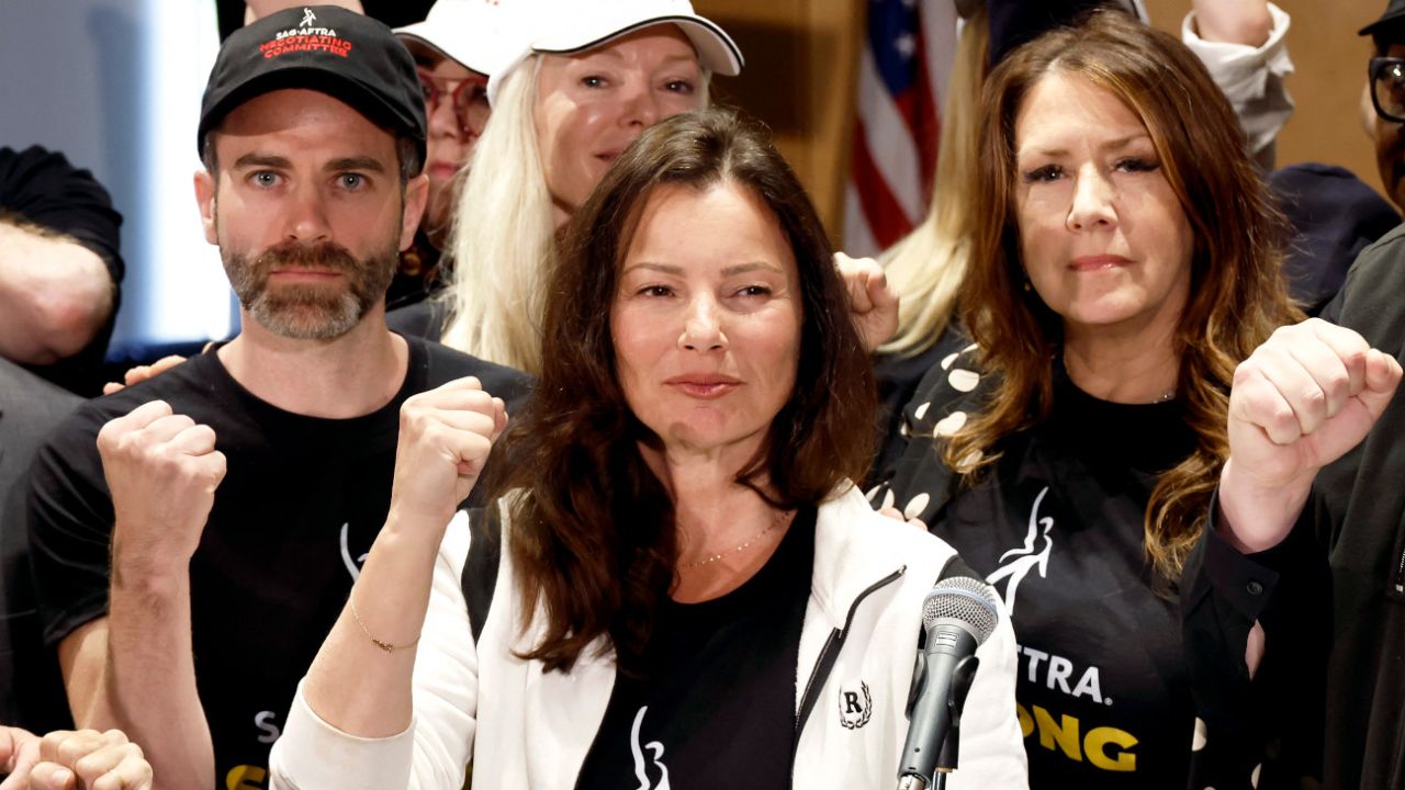 “LAS CONVERSACIONES ENTRE TRABAJADORES Y ESTUDIOS ESTÁN PARALIZADAS”