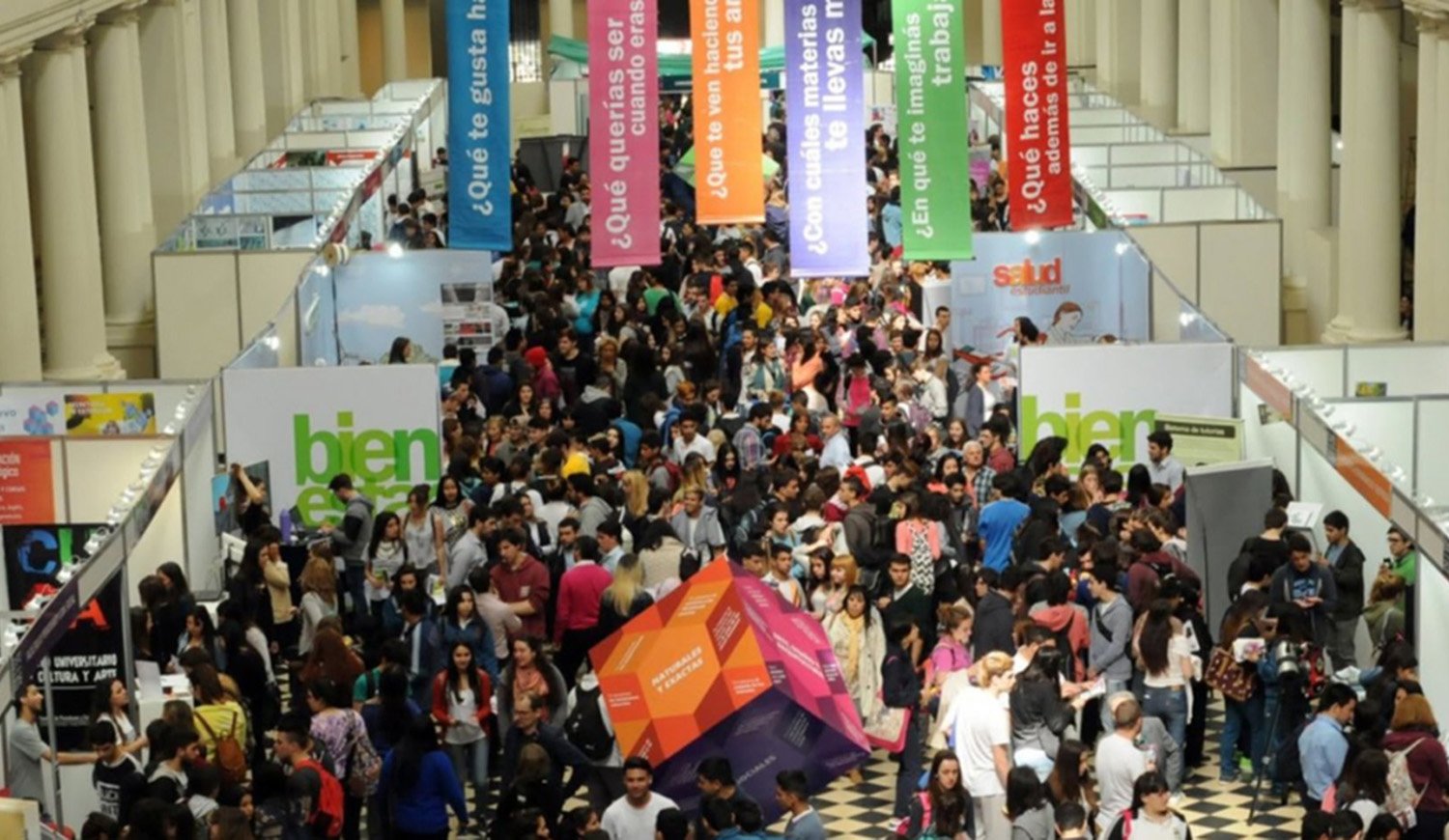 COMENZÓ LA EXPO UNIVERSIDAD