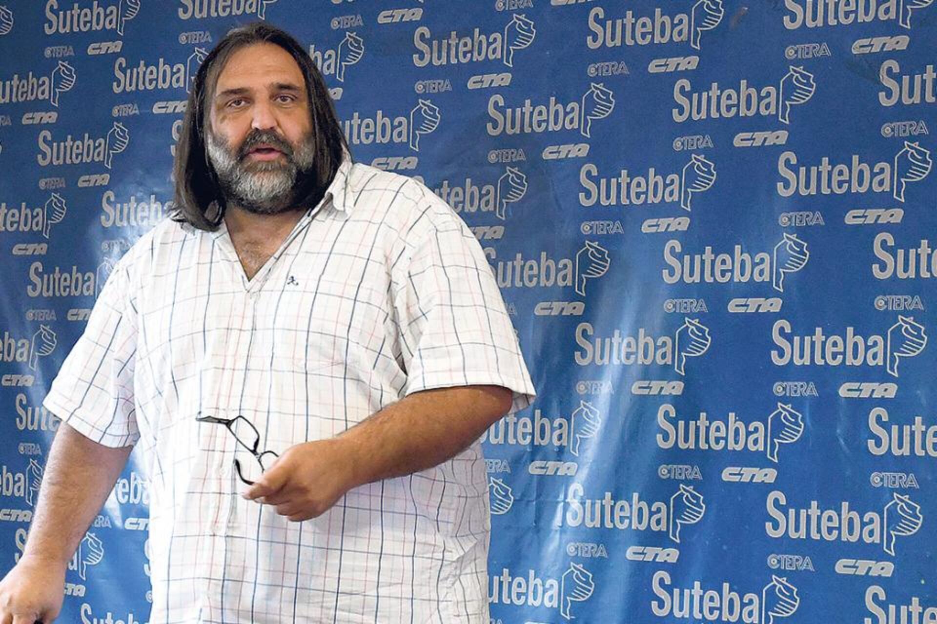 ROBERTO BARADEL: "EL PROYECTO DESMANTELA EL SISTEMA EDUCATIVO"